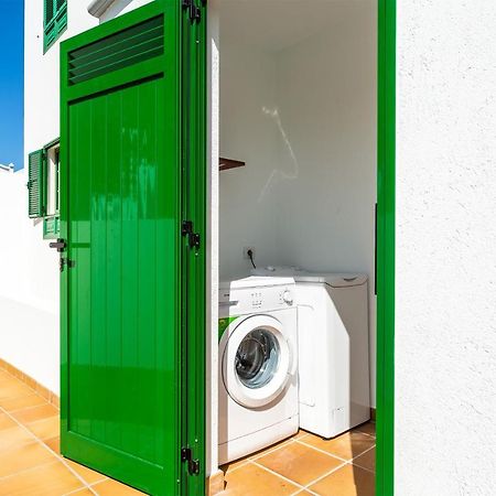 Apartamentos Los Quiqueres ปูแอร์โตเดลคาร์เมน ภายนอก รูปภาพ