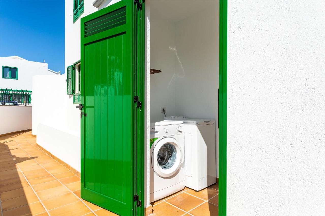 Apartamentos Los Quiqueres ปูแอร์โตเดลคาร์เมน ภายนอก รูปภาพ